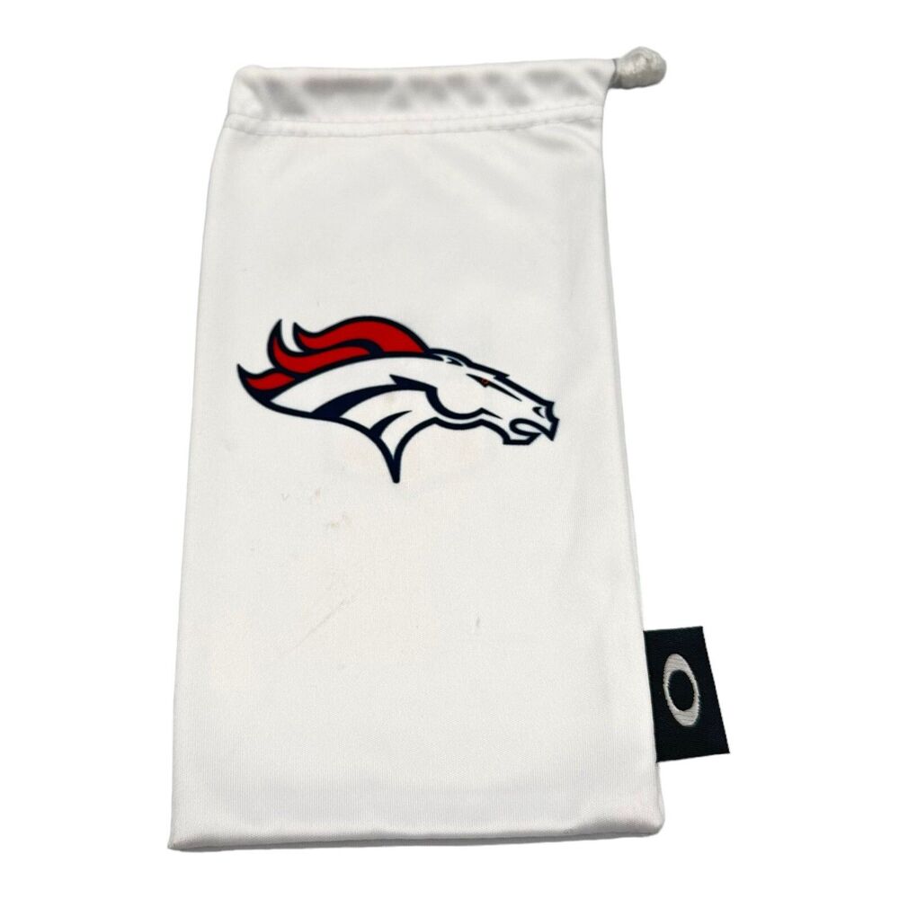 Oakley NFL Denver Broncos White Microbag Sunglasses Storage Cloth (Authentic)